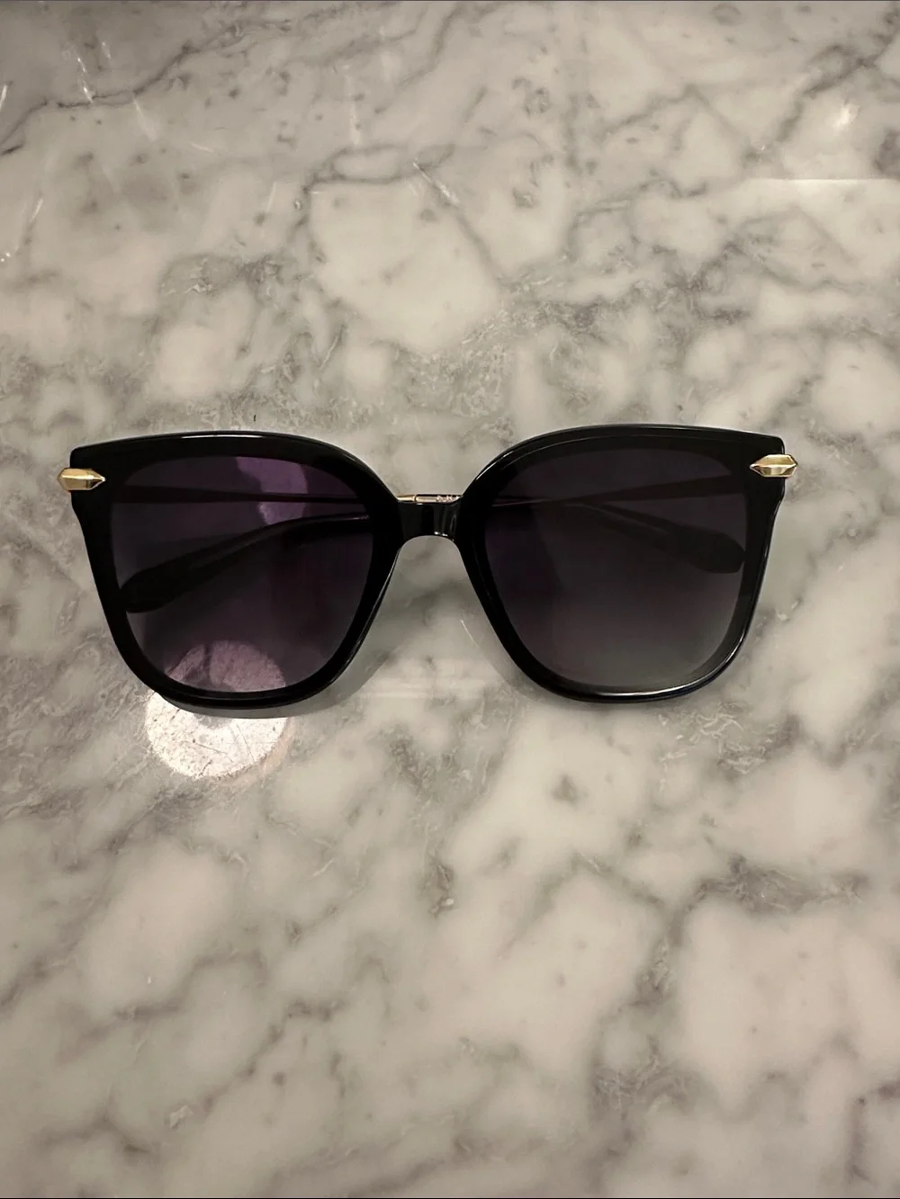 NEW Krewe Dede black gold sunglasses